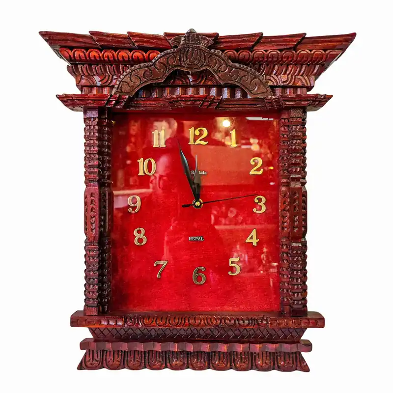 Horloge murale en bois Newari – Design Vajrayana