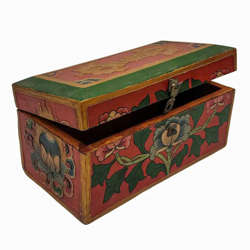 Boîte rituelle en bois tibétaine de prune sombre avec dorje