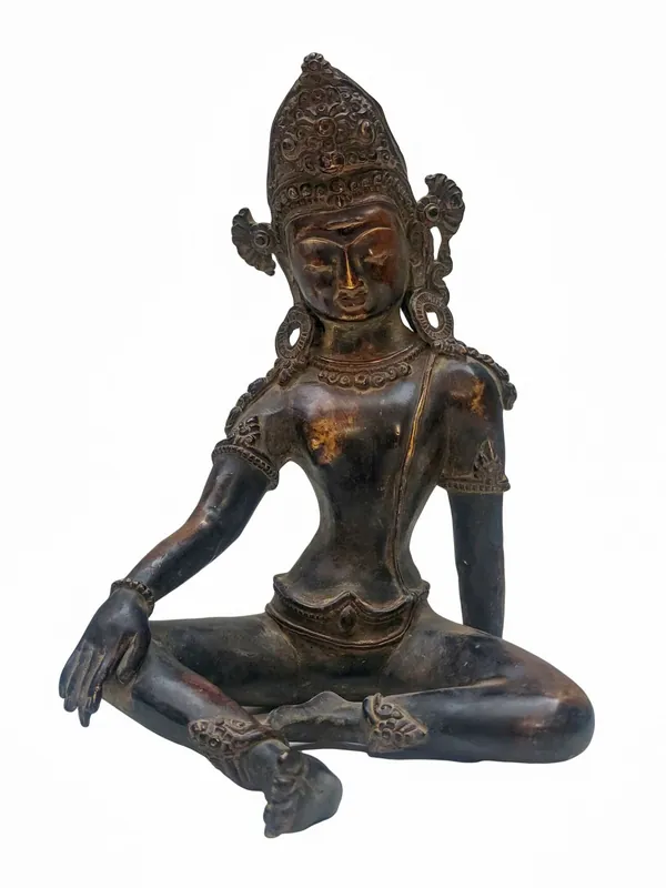 Statue d’Indra en cuivre avec finition noire antique