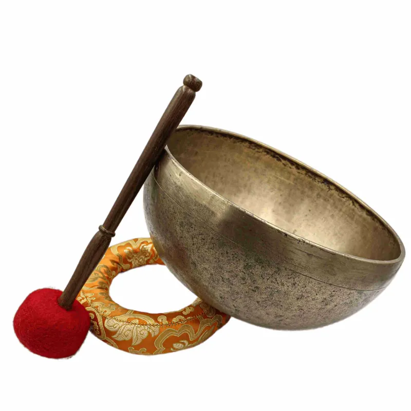 Bol Jambati martelé à la main de 14 cm