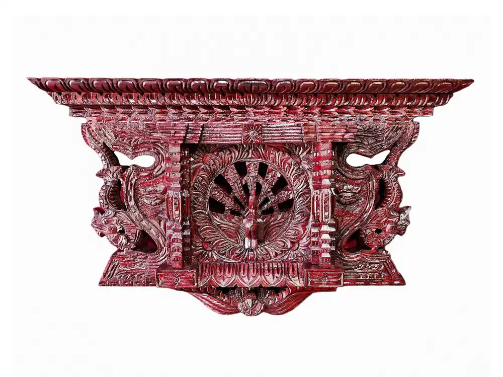 Le design de fenêtre Newari en forme de paon