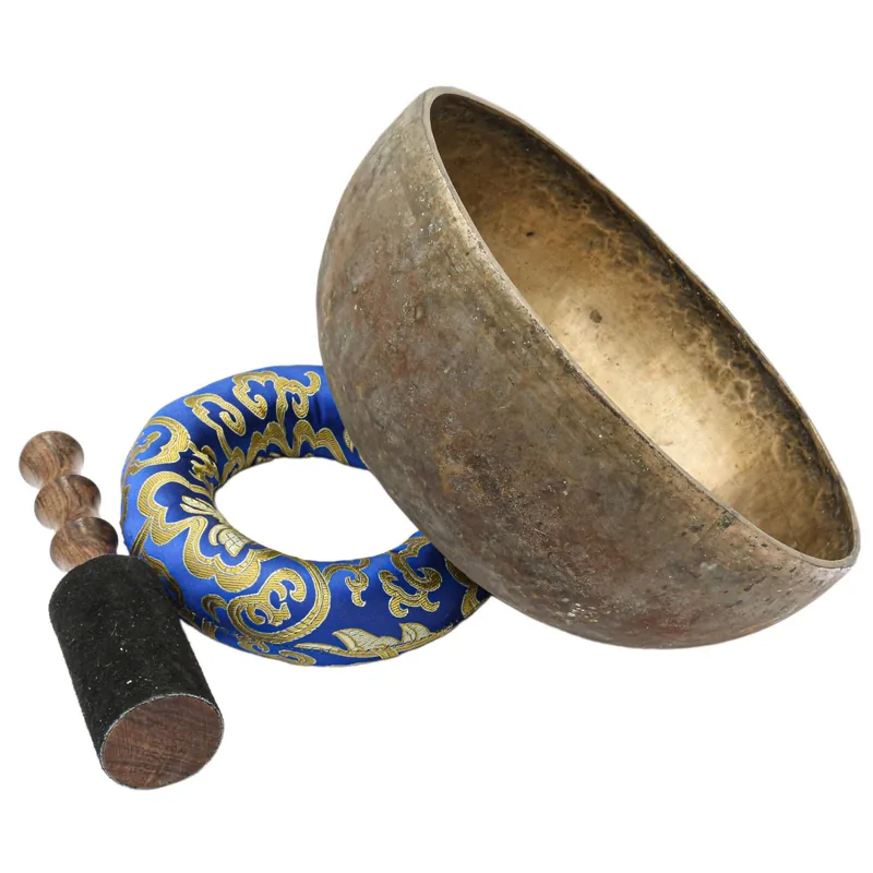 Bol chantant Jambati en métal martelé à la main de 10 cm