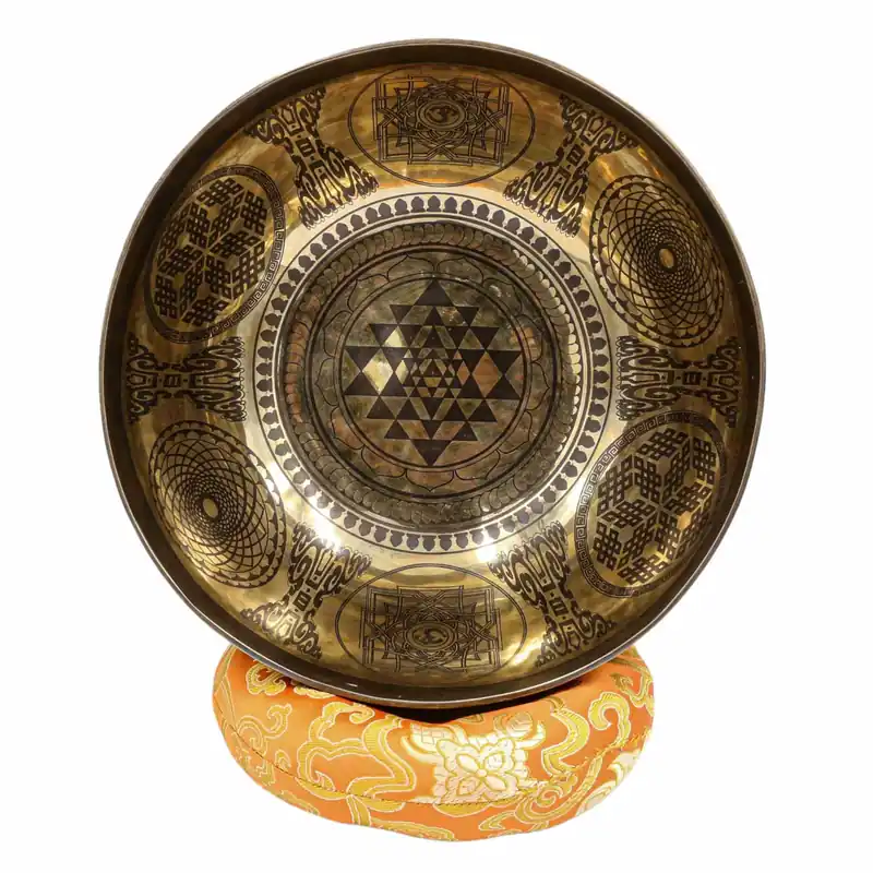 11 cm Yantra bol chantant jambati sculpté