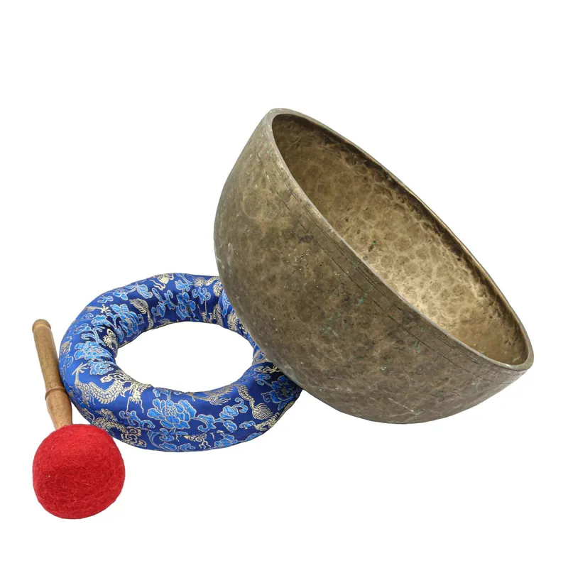 Bol Jambati de 14 cm, battu à la main, provenant du Népal.