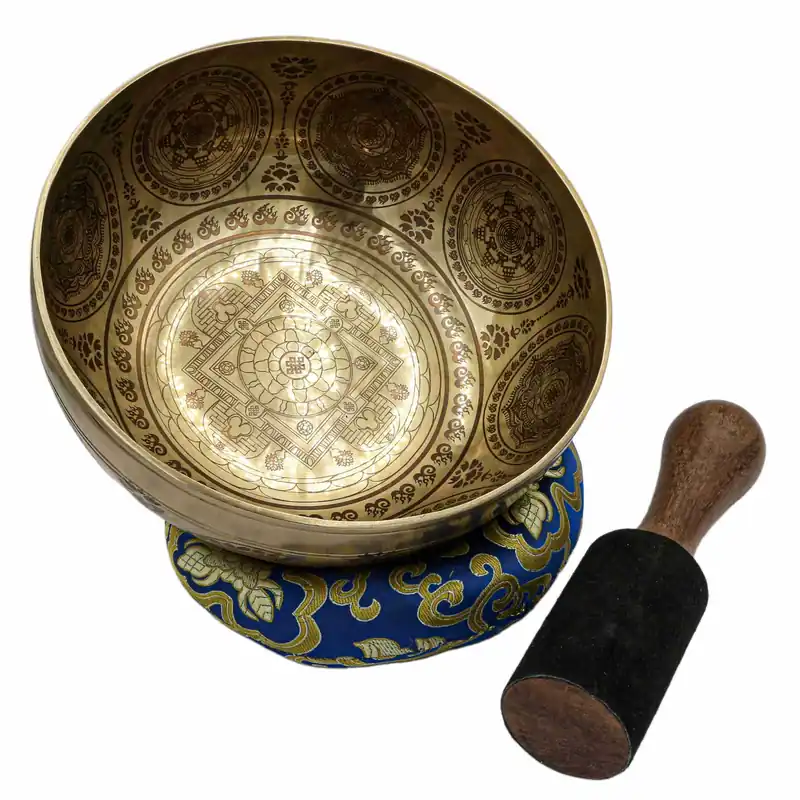 Bol Jambati bouddhiste sculpté en yantra de 10 cm