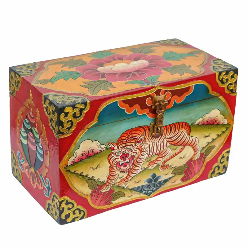 Boîte rituelle en bois avec motif de tigre