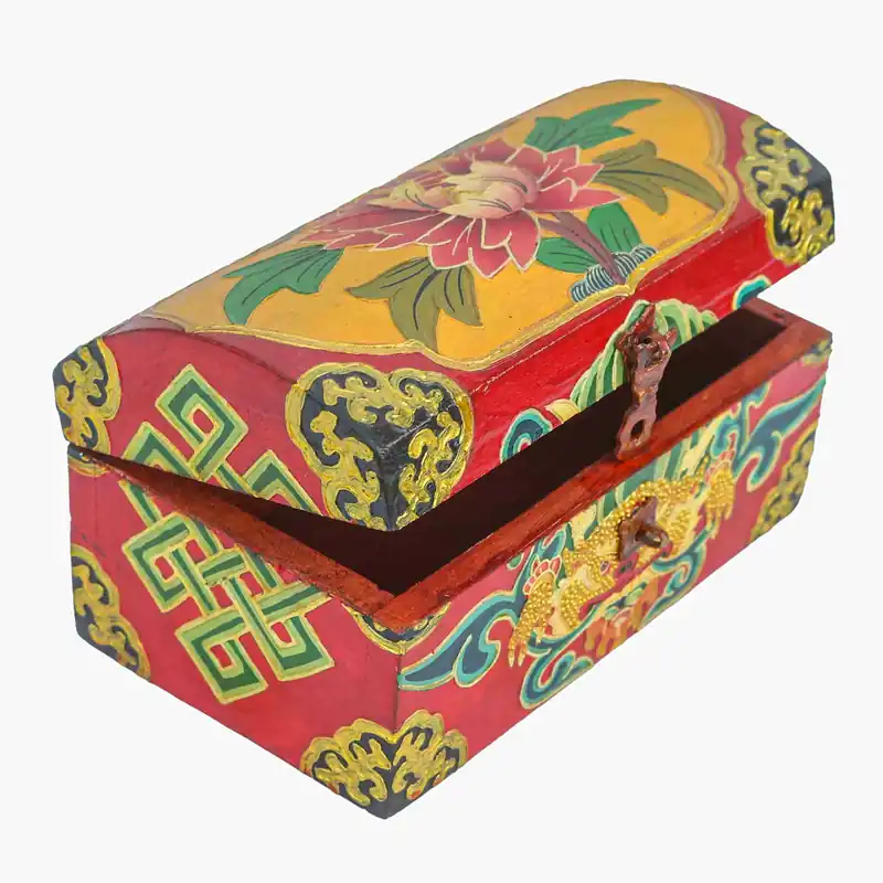 Boîte en bois avec motif de dragon