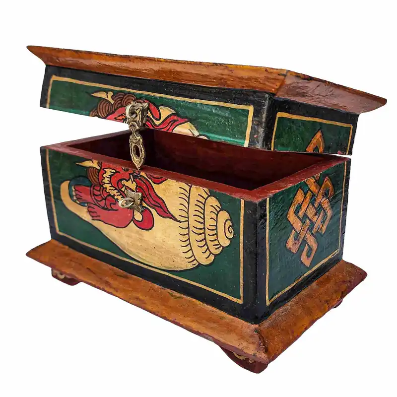 Boîte rituelle traditionnelle tibétaine