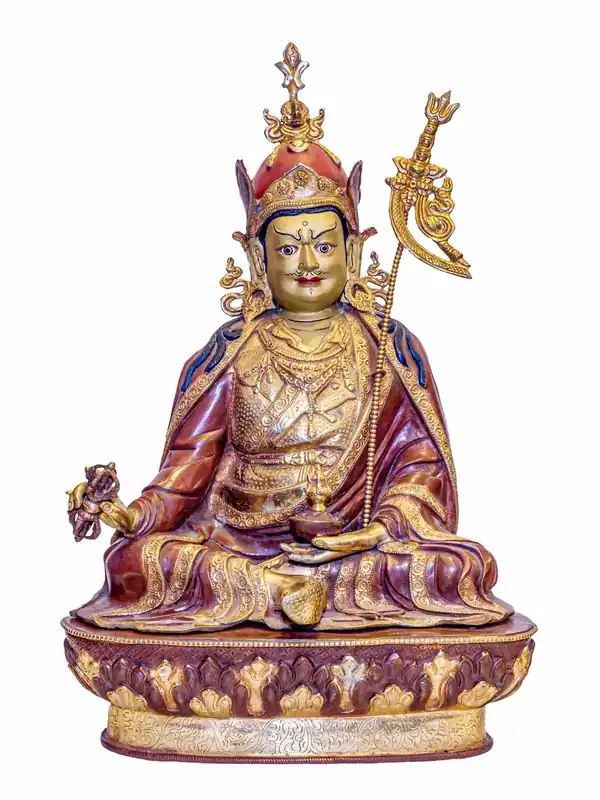 Statue traditionnelle en cuivre de Padmasambhava