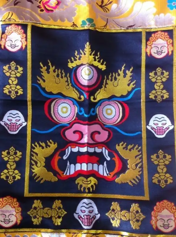 Tablier de moine en brocart avec Mahakala