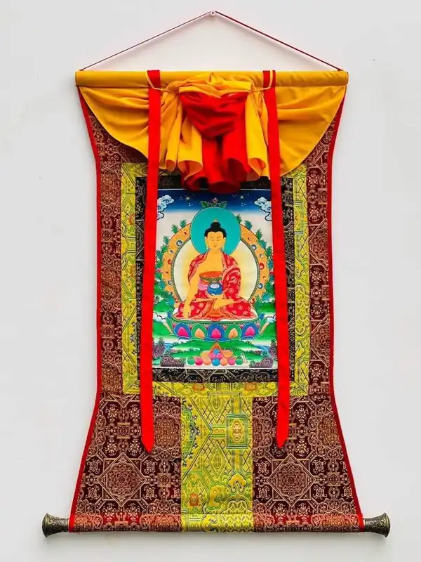 Peinture encadrée de Bouddha Shakyamuni en soie