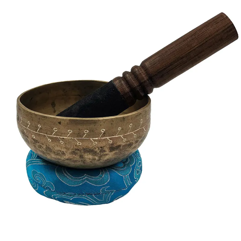 Bol antique martelé à la main