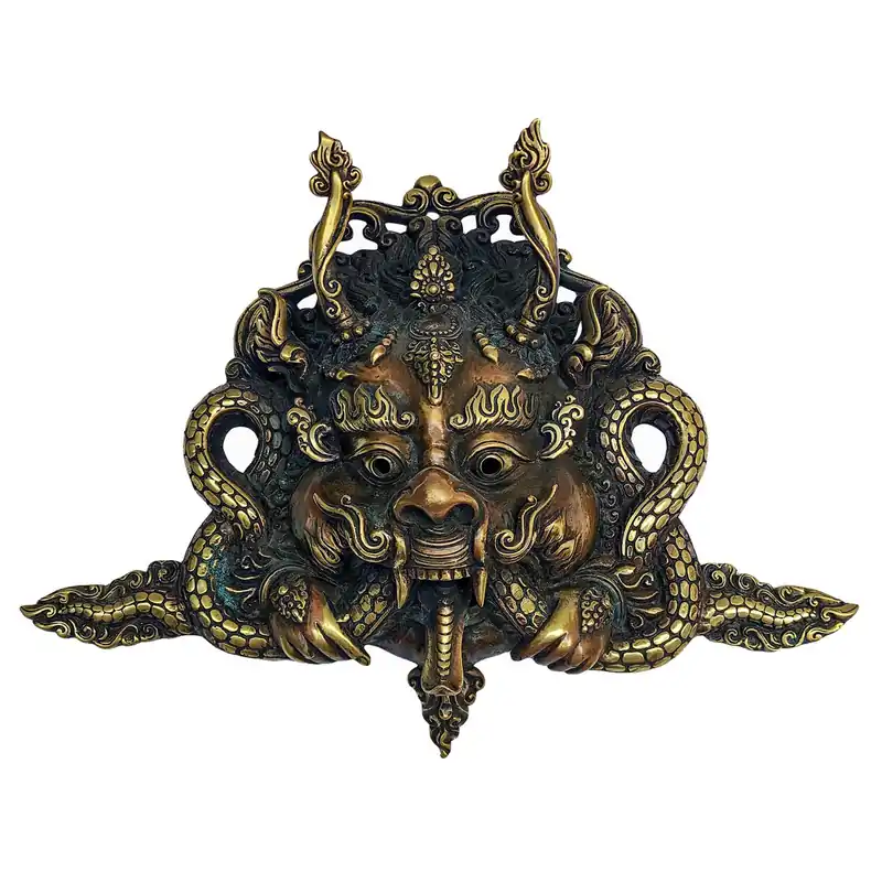 Masque en métal Cheppu