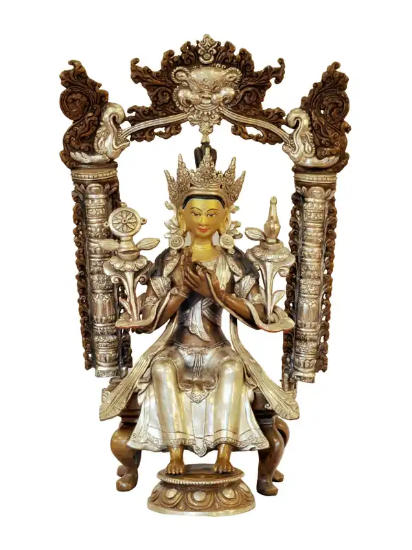 Statue rituelle en cuivre du Bouddha Maitreya
