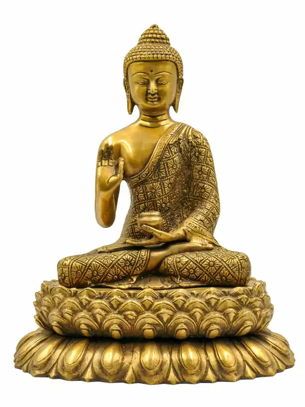 Statue du Bouddha Amoghasiddhi faite à la main
